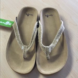 Women’s sanuk